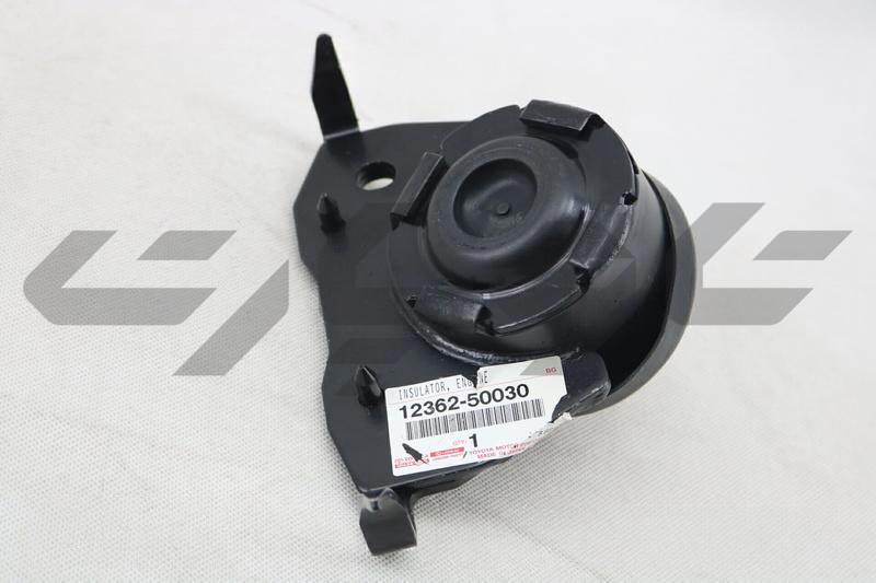 INSULATOR, ENGINE MOUNTING, FRONT LH