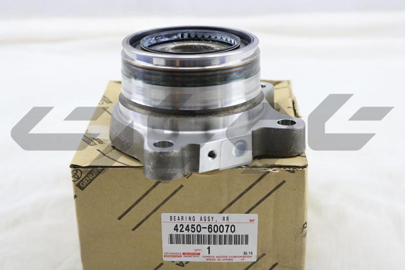HUB & BEARING ASSY, REAR AXLE, RH