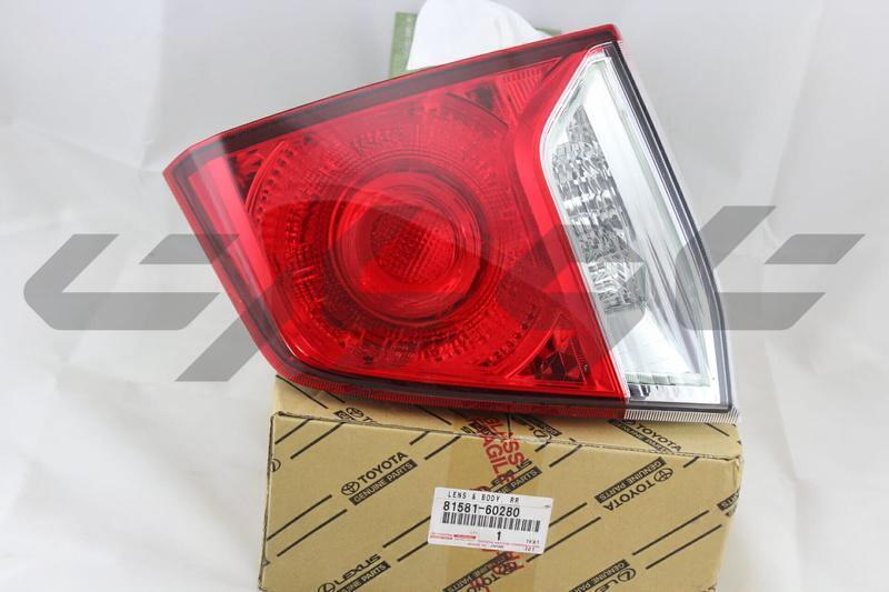 LENS AND BODY, REAR LAMP, RH