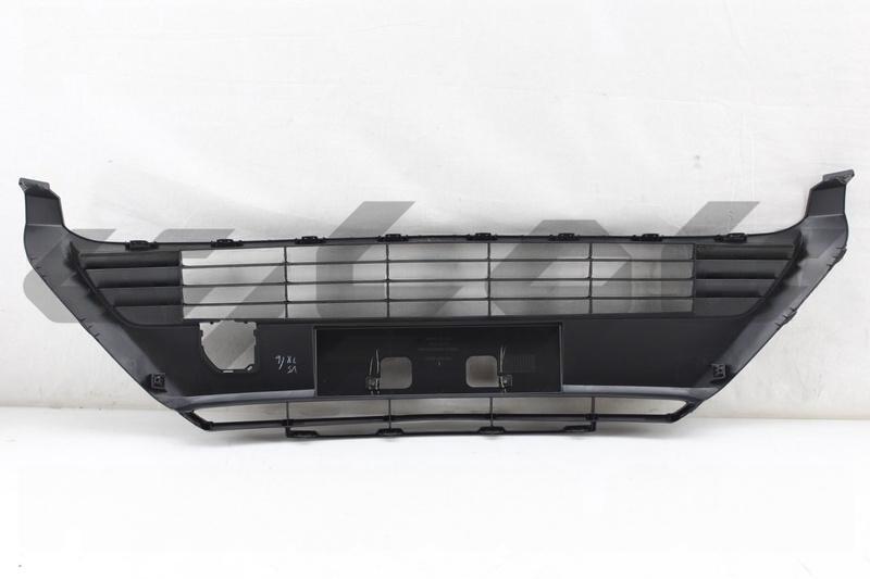 GRILLE, RADIATOR, LOWER NO.1