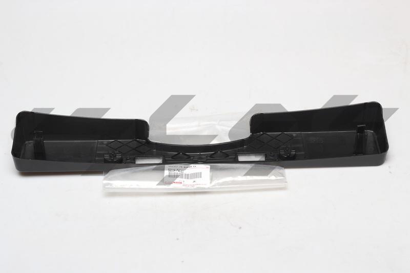 BRACKET, FR BUMPER